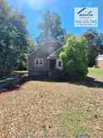 featured image of 110 Bruce Ln