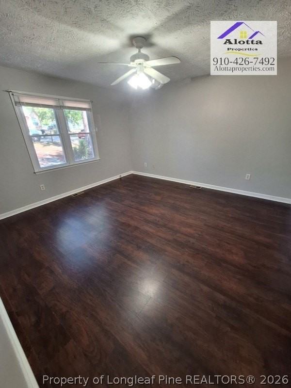 110 Bruce Ln - Photo 4 of 11