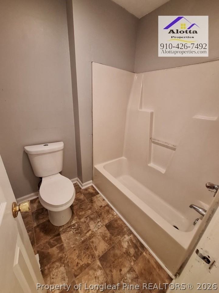 110 Bruce Ln - Photo 5 of 11