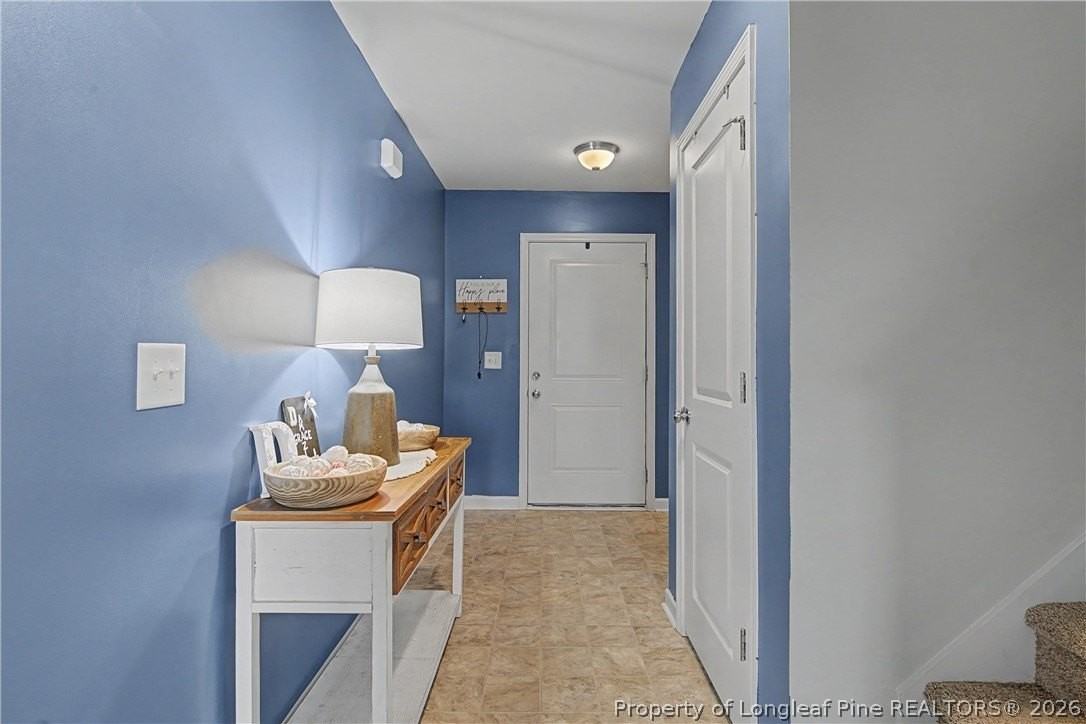 21 Terrier Ct - Photo 6 of 49