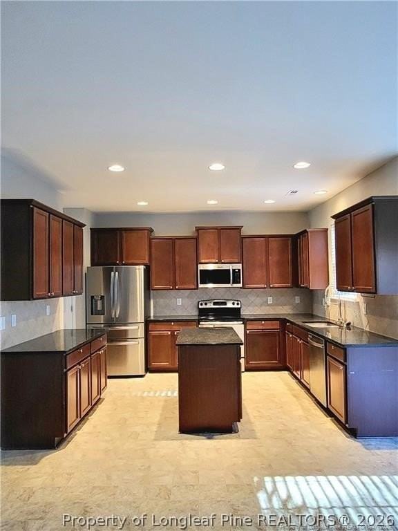 271 River Oak St - Photo 6 of 27