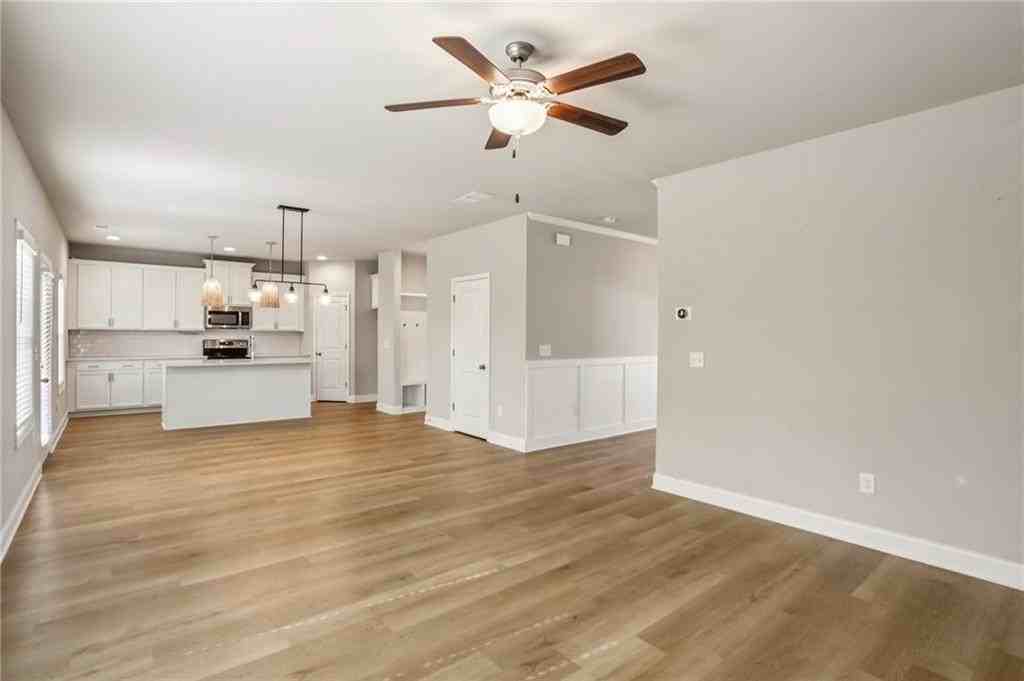 2099 Easterwood Ter - Photo 7 of 30