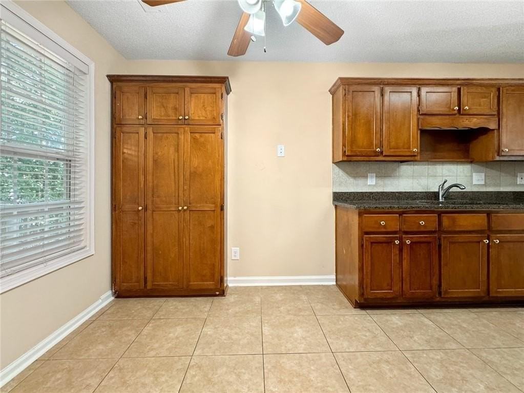 180 Foster Trace Dr - Photo 6 of 19