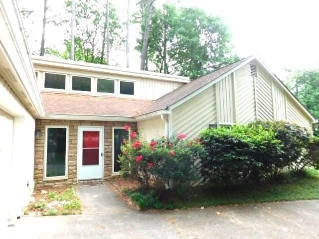 1710 Pine Rd - Photo 2 of 23