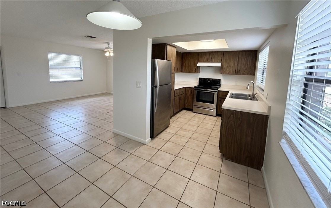 3805 Se 11th Ave #1 - Photo 3 of 7