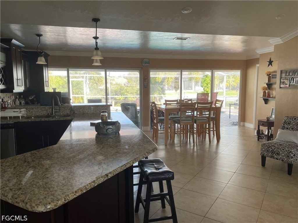 531 Sw 39th Ter - Photo 5 of 12
