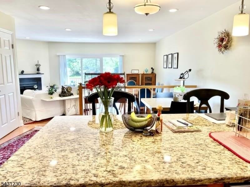 302 Marten Rd - Photo 7 of 22
