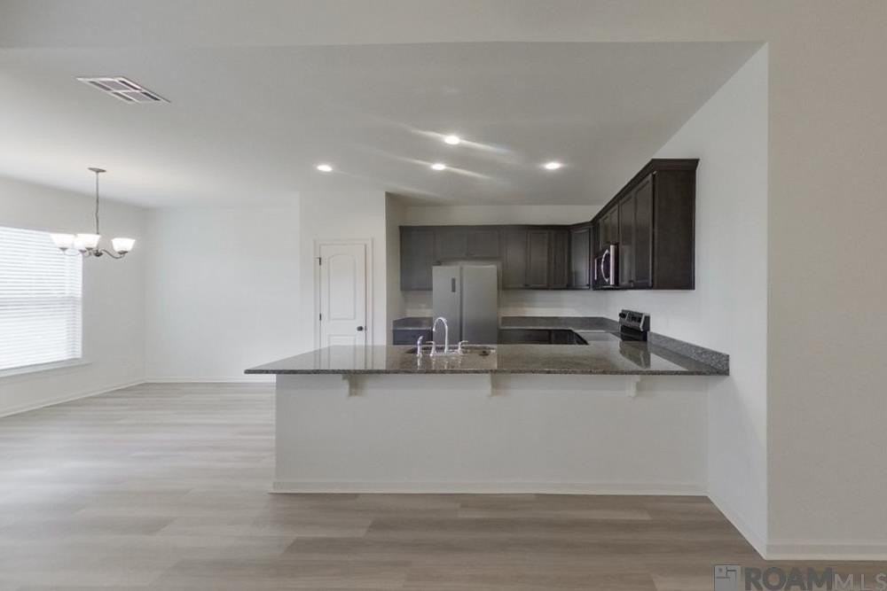 104 Foggy Ln - Photo 2 of 12