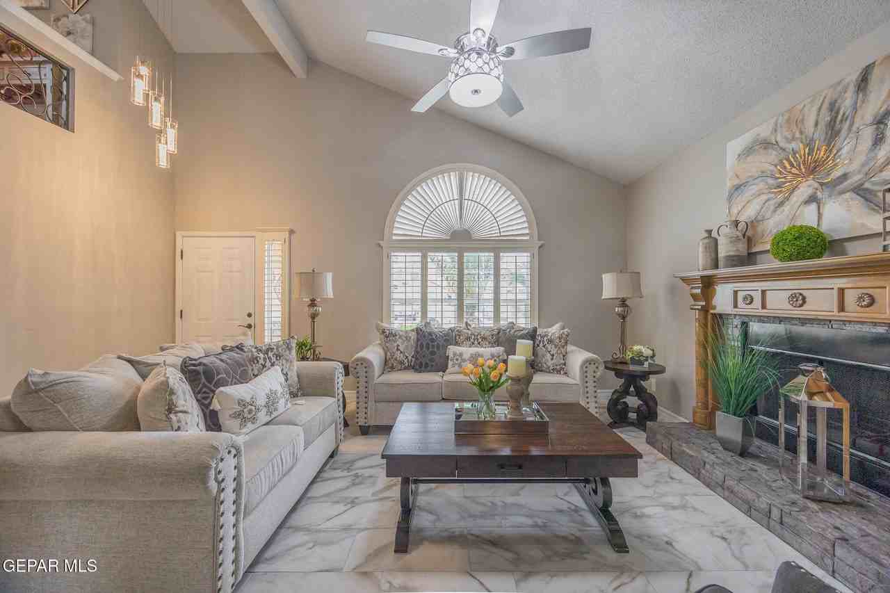 512 Northwyck Way - Photo 4 of 32