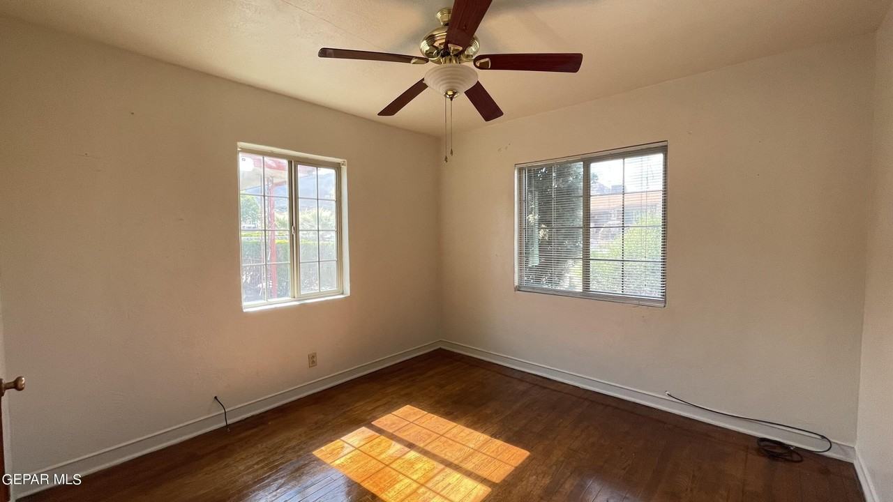 3116 Idalia Ave - Photo 7 of 19