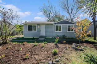 4 Burlingame Ct - Photo 1 of 1