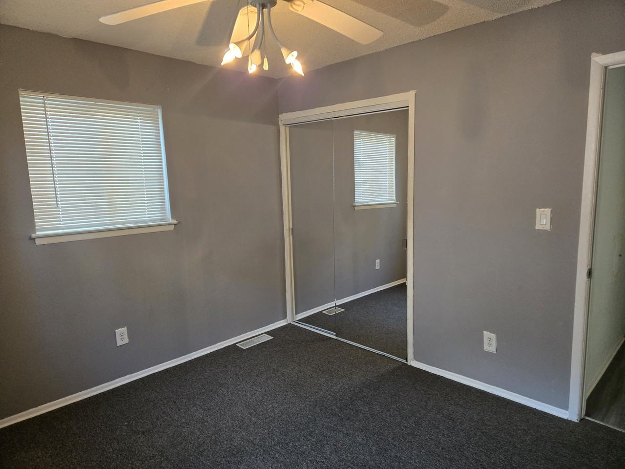 17629 Prospect St - Photo 7 of 17