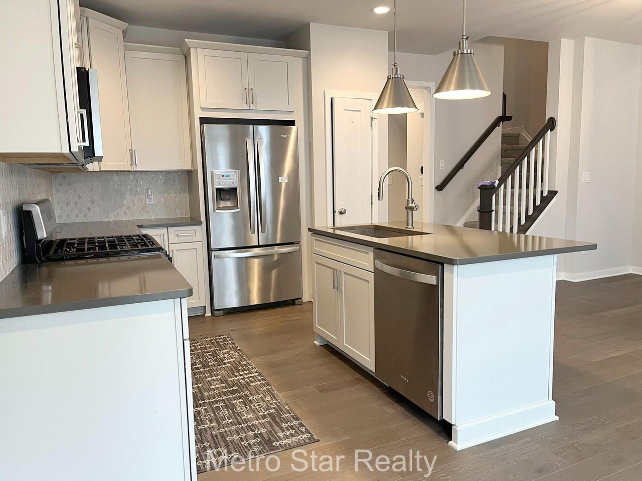 2901 Corston Rd - Photo 4 of 19