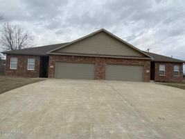 featured image of 5046 Raintree Cir #B