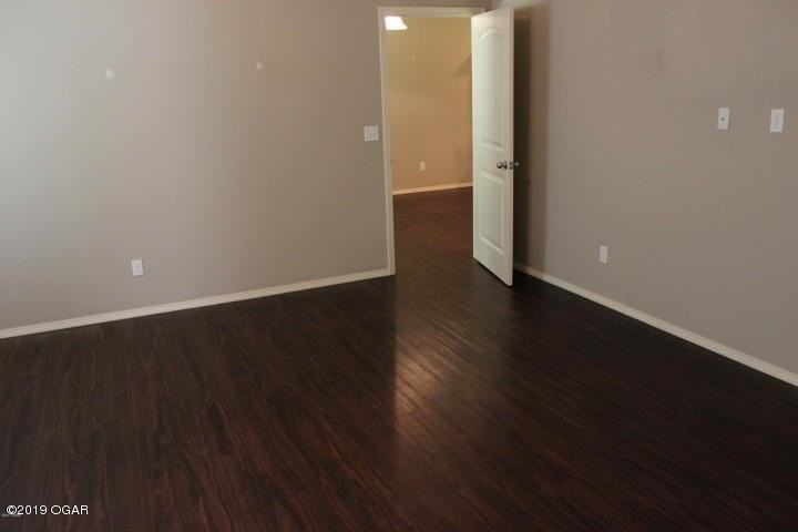 5046 Raintree Cir #B - Photo 6 of 10