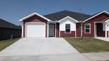 featured image of 745 Short Leaf Ln