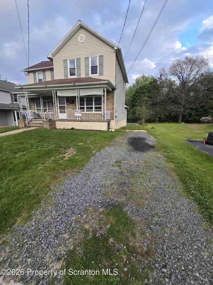 968 Wood St - Photo 2 of 13