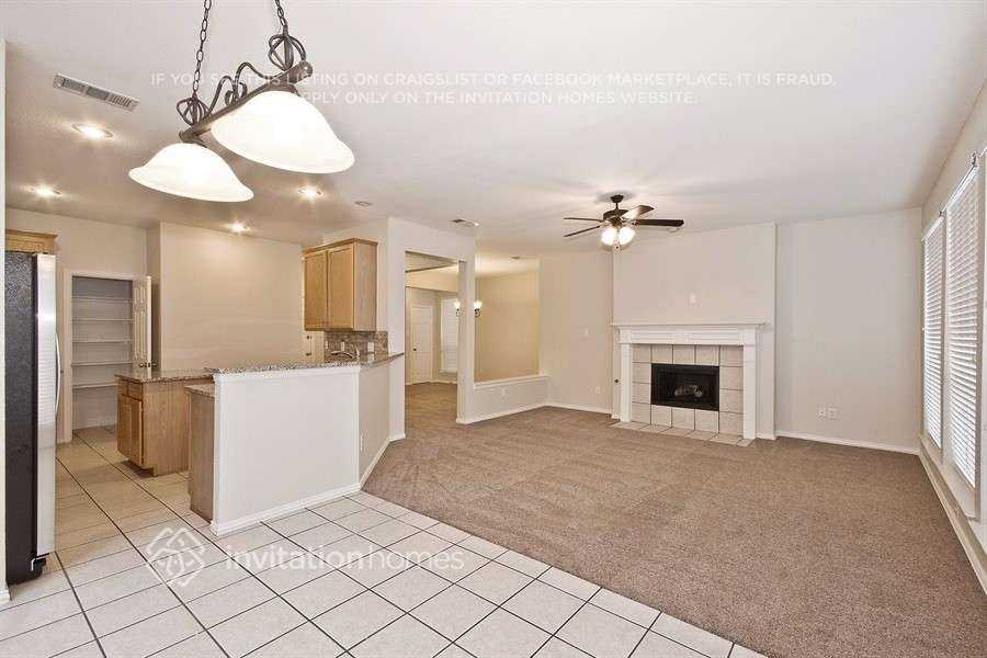 11732 Latania Ln - Photo 4 of 20