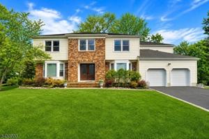 featured image of 4 Timber Ct