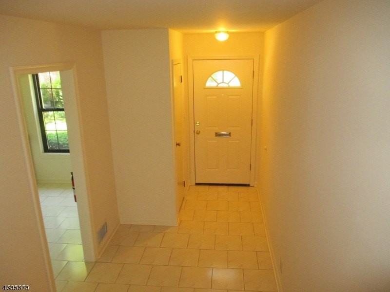 181  K-1 LONG HILL RD #K1 - Photo 4 of 11