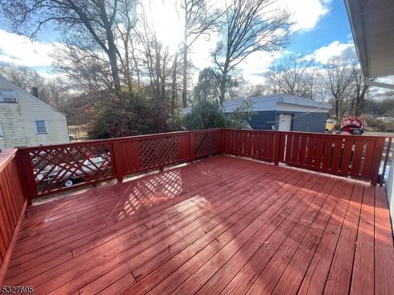 52 Ferrara Ave - Photo 4 of 14