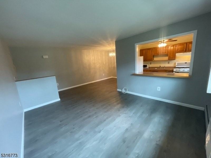 47 Hinchman Ave #1C - Photo 4 of 9