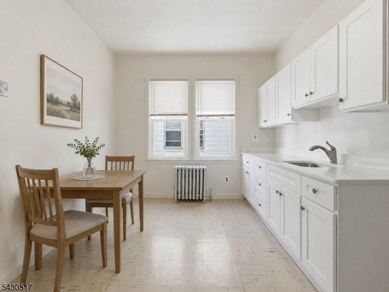 265 N 17th St #2R - Photo 2 of 8