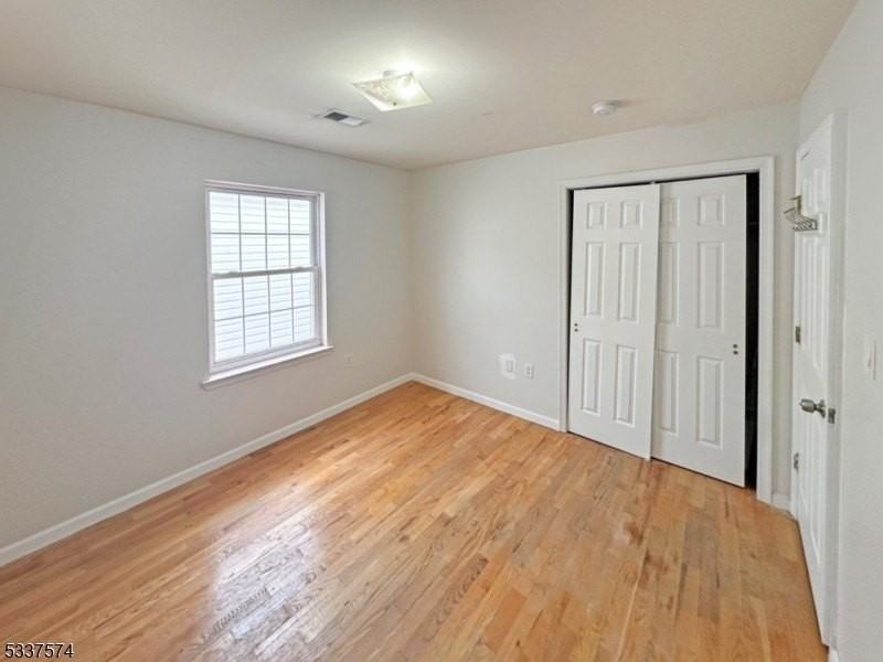 328 Broadway - Photo 7 of 11