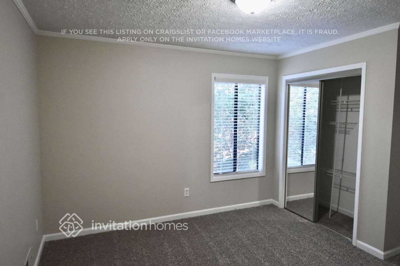 2648 Spencers Trce Ne - Photo 7 of 10