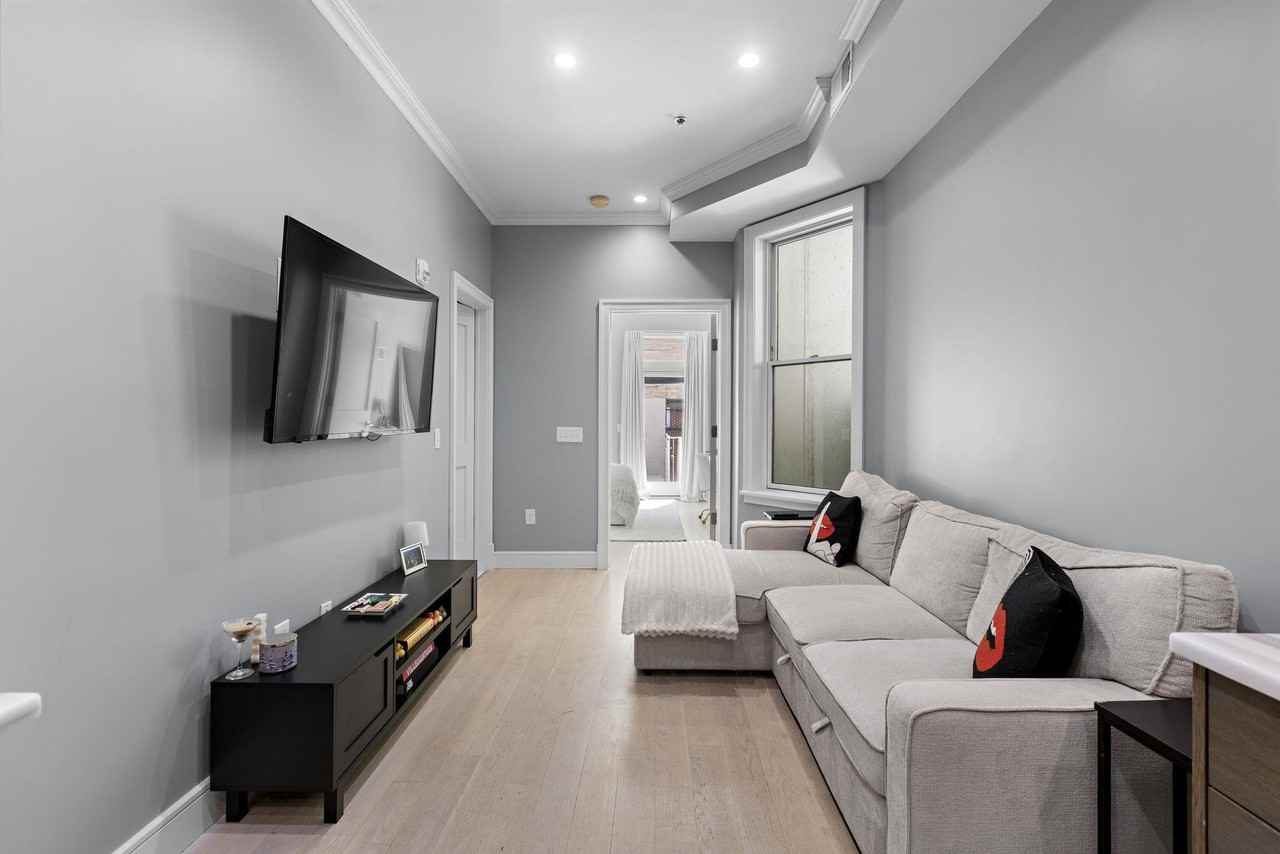 313 Washington St #1 - Photo 2 of 14
