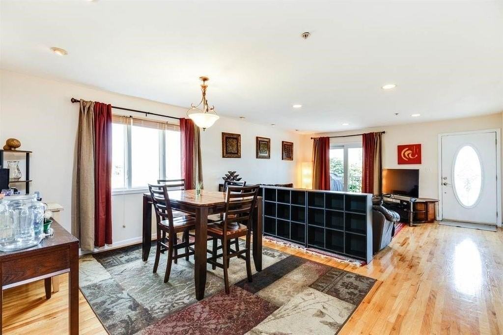 311 Manhattan Ave #2 - Photo 4 of 15
