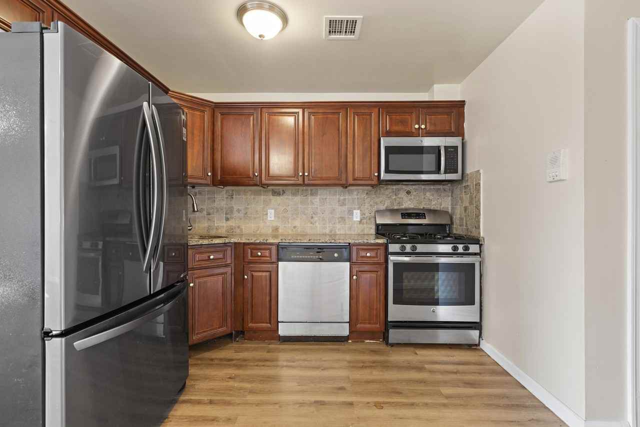 765 Ocean Ave #1 - Photo 3 of 13