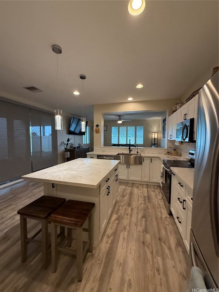 91-6221 Kapolei Pkwy #309 - Photo 4 of 22