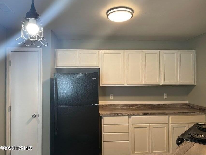 3031 Foxhorn Rd - Photo 7 of 20