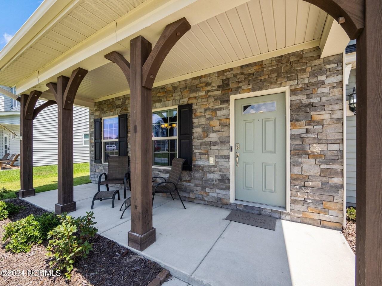 509 Romper Rd - Photo 6 of 42