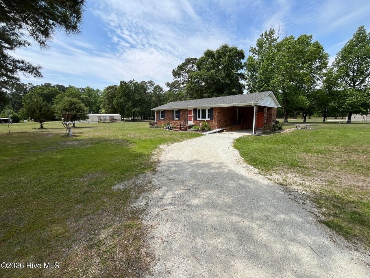 2133 Catherine Lake Rd - Photo 3 of 25