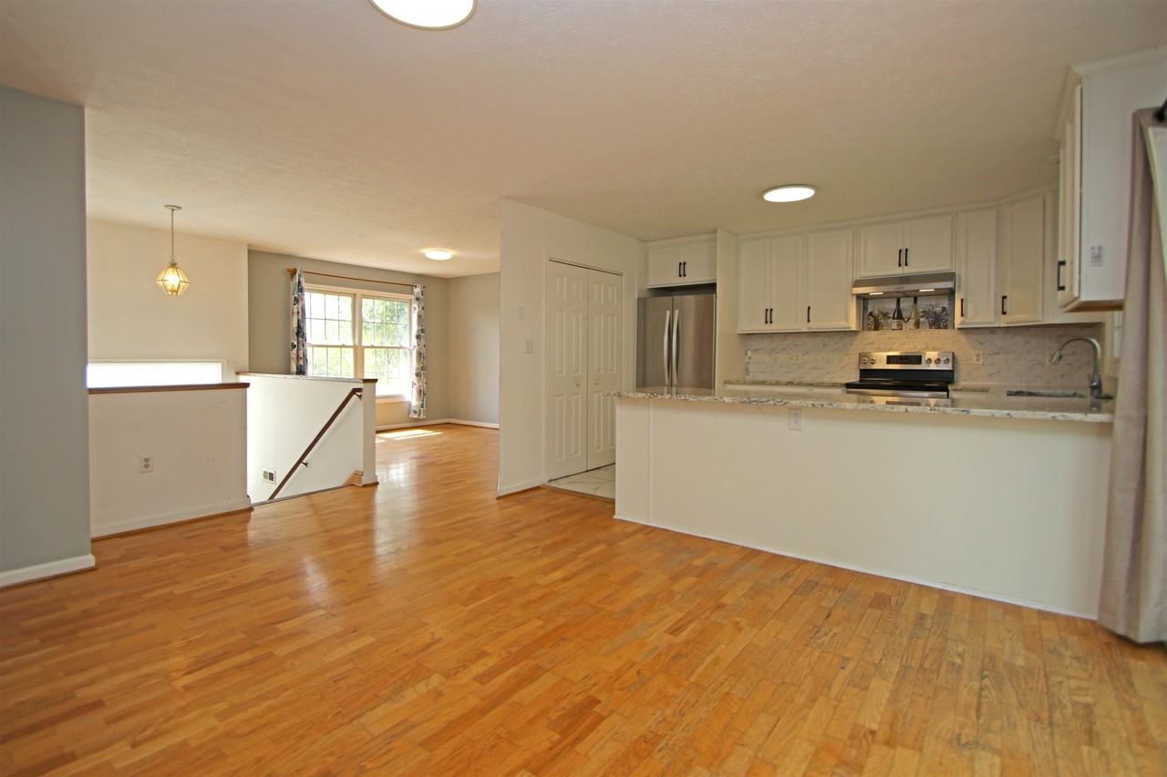 235 Quail Run Dr - Photo 5 of 23