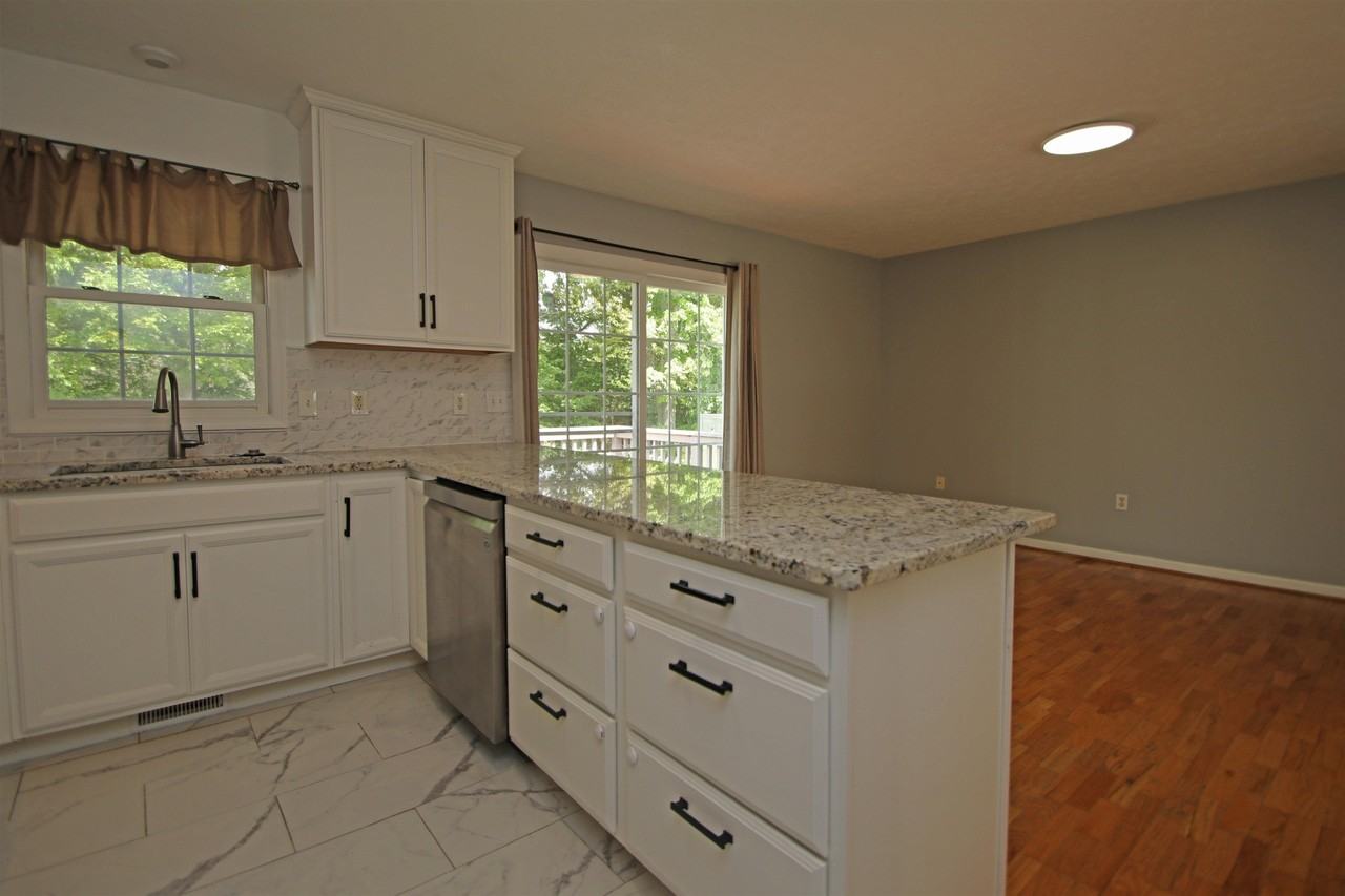 235 Quail Run Dr - Photo 7 of 23