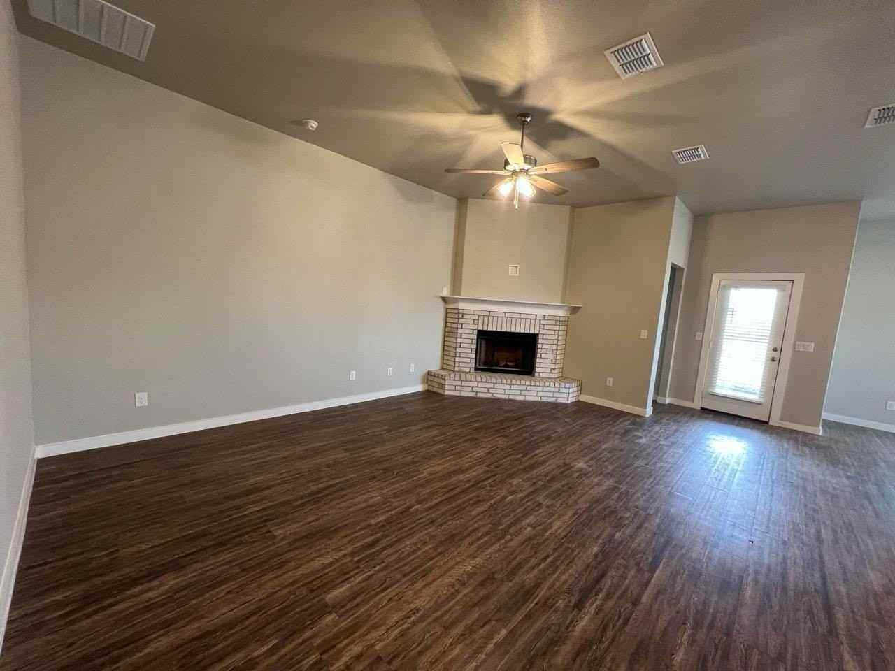 1918 Kirksey Ave - Photo 3 of 32
