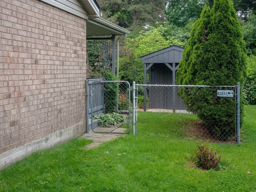 1193 Kalone Way - Photo 5 of 25
