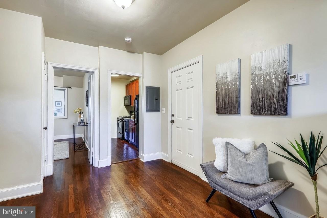 3915 9th St Ne - Photo 3 of 20