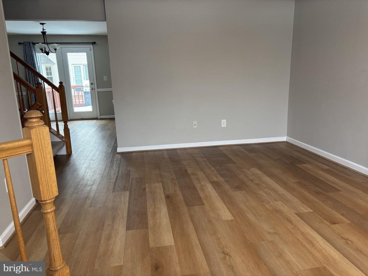 14657 Winterfield Dr - Photo 4 of 25