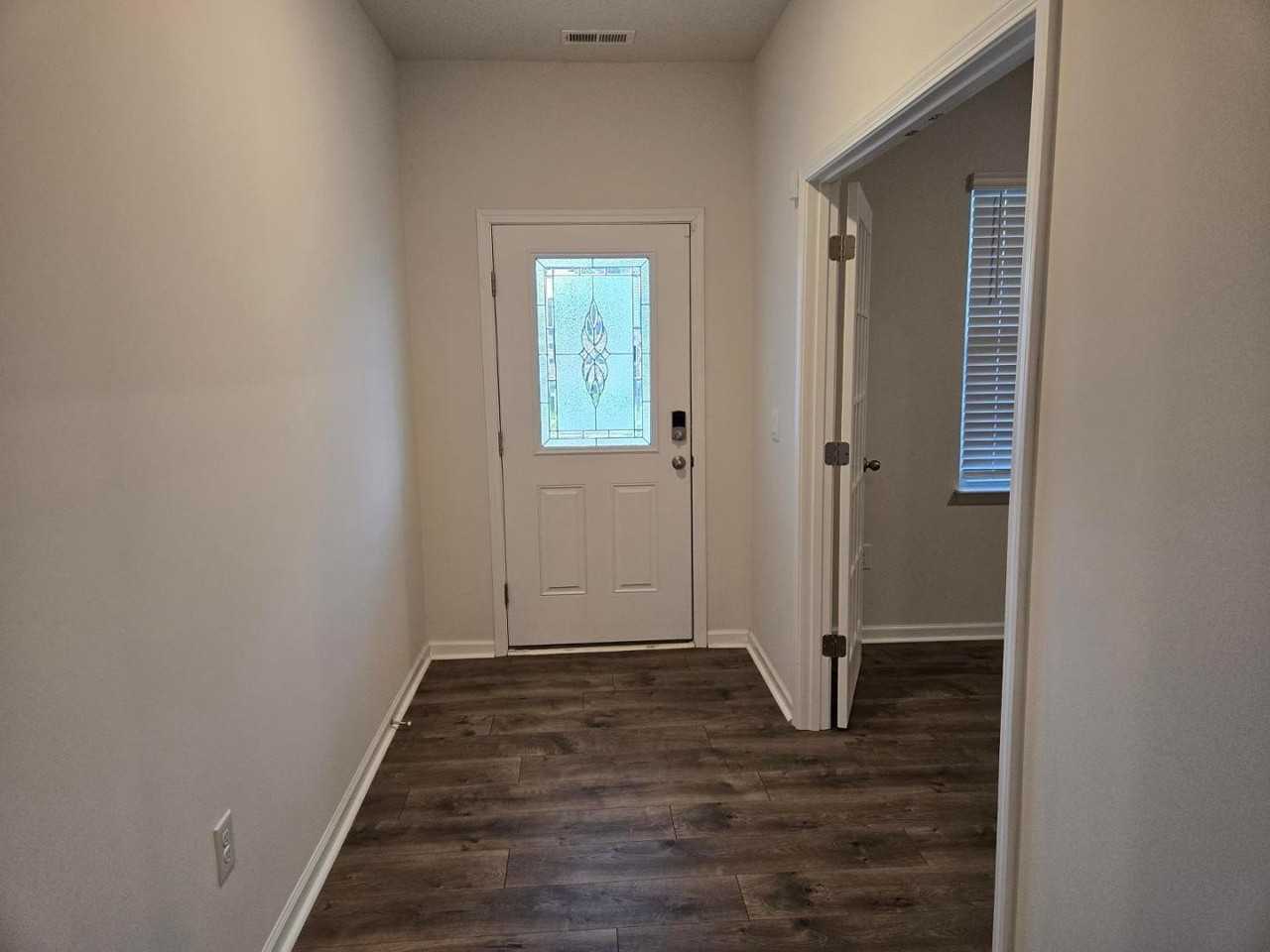 1134 Saddlebrook Dr - Photo 3 of 27