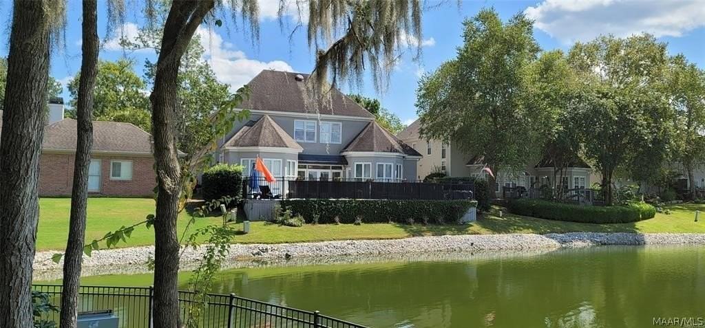8624 Old Marsh Way - Photo 2 of 24