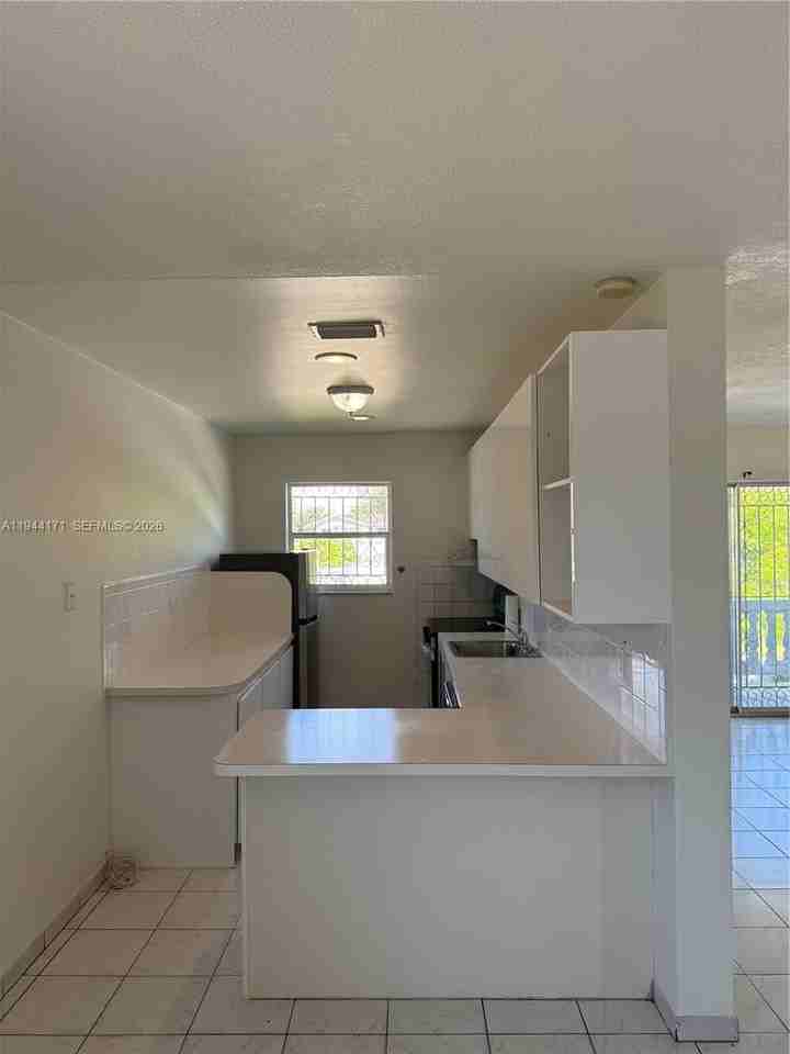 22 Sw 55th Avenue Rd #U - Photo 3 of 12