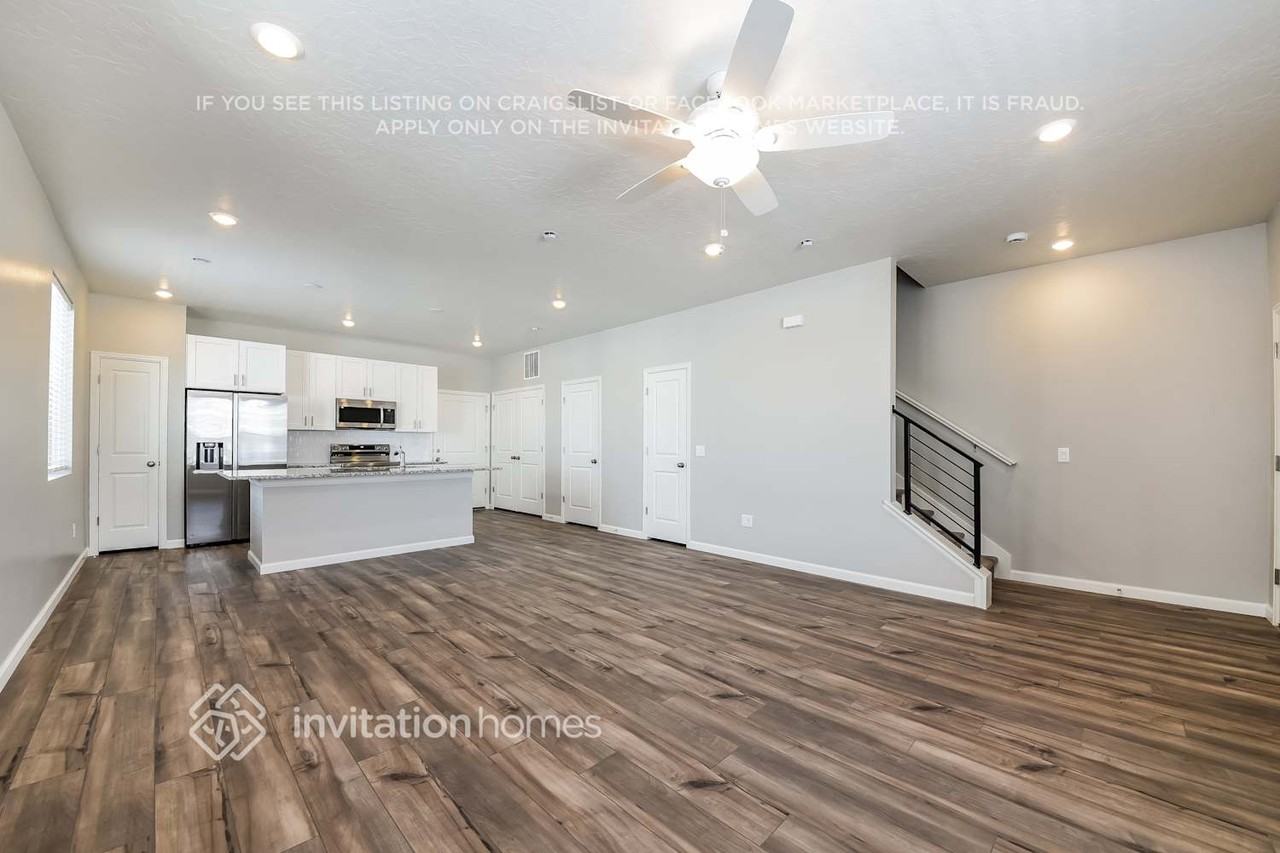 253 E Harker Creek St - Photo 7 of 18