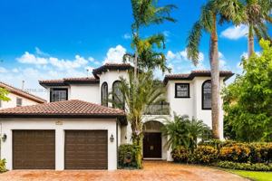 featured image of 19471 Ne 14th Ct