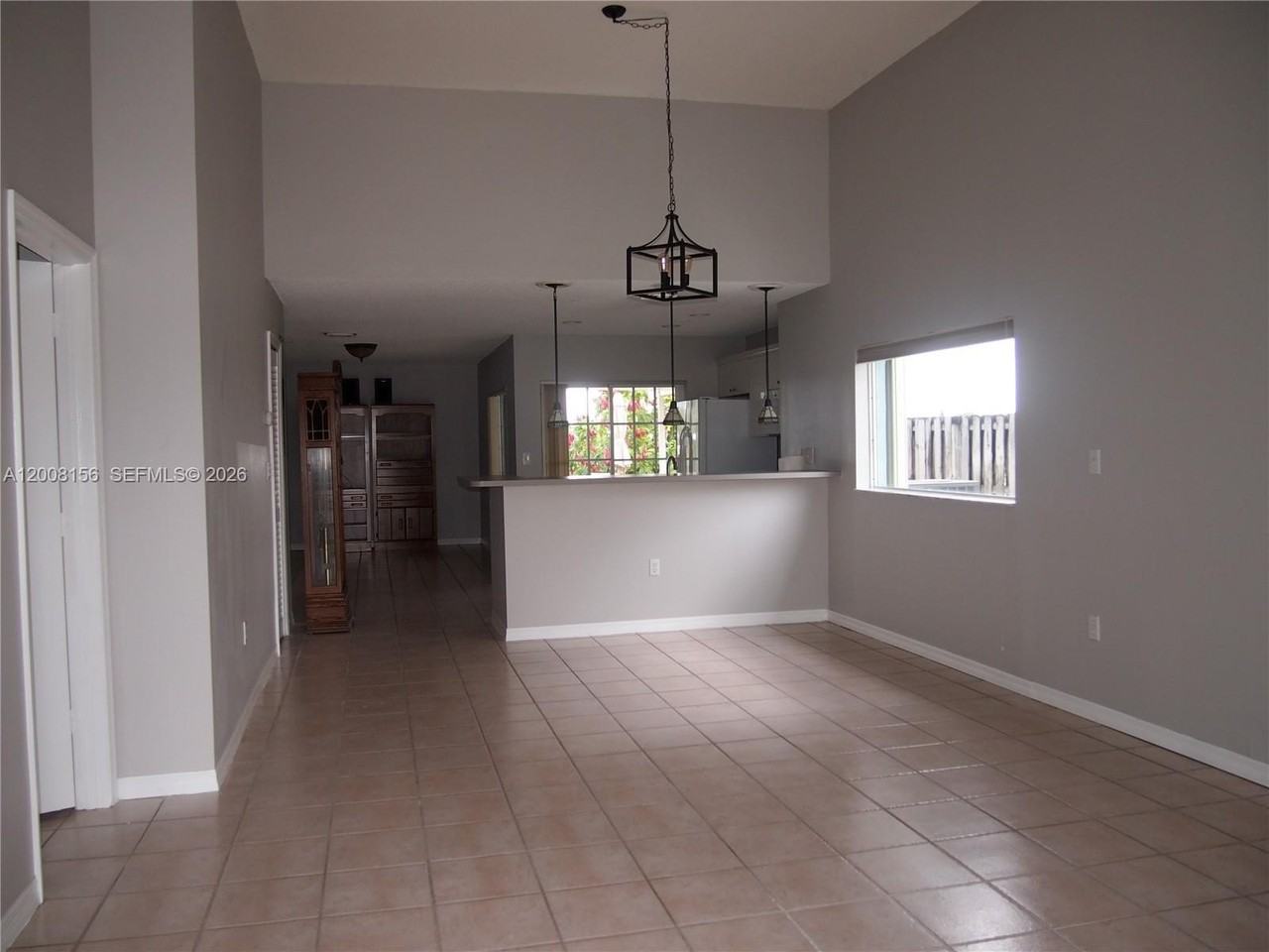 16181 Sw 141st Ave - Photo 5 of 23