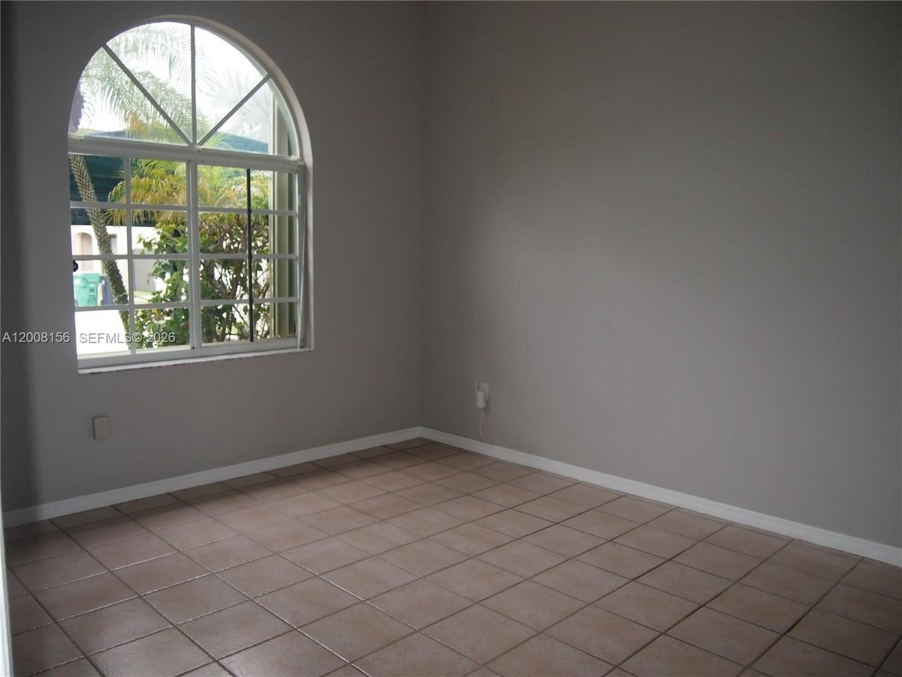 16181 Sw 141st Ave - Photo 7 of 23