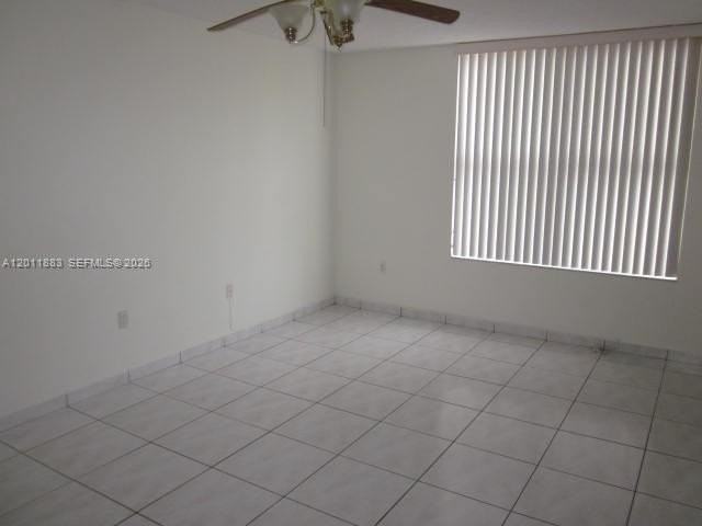8201 Nw 8th St #1-414 - Photo 5 of 14